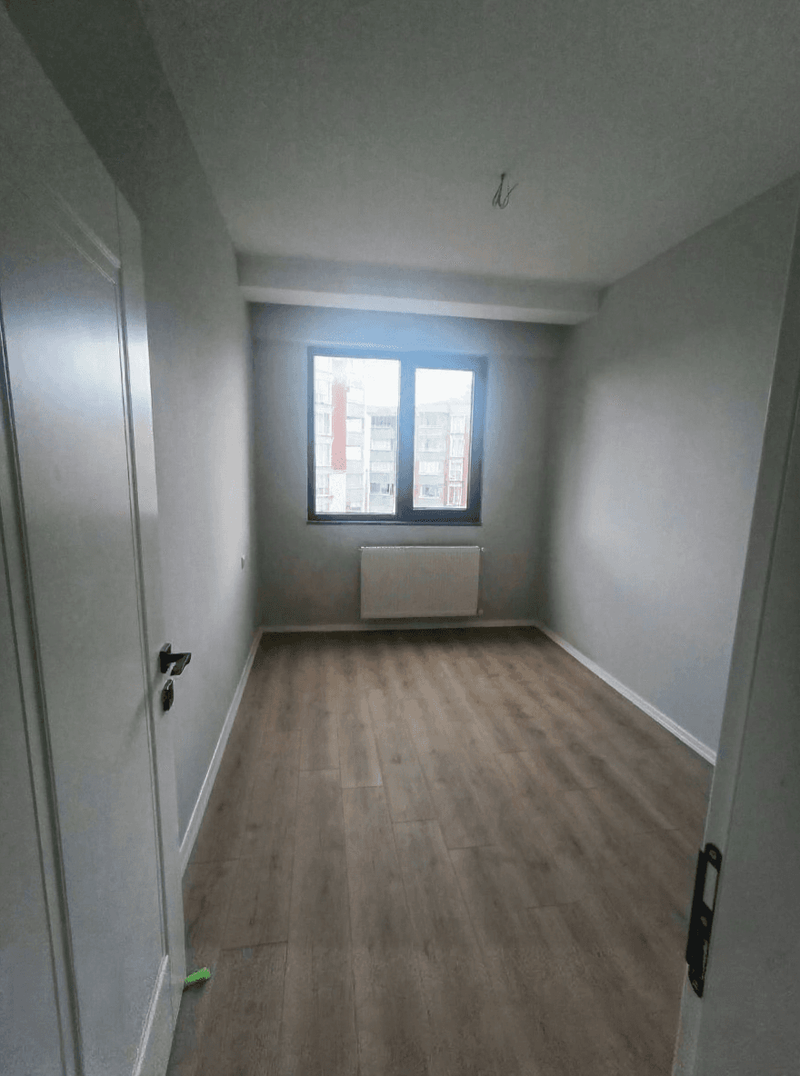 Ünye'de kiralık 3+1 dairenin ayrı kapalı mutfağı
