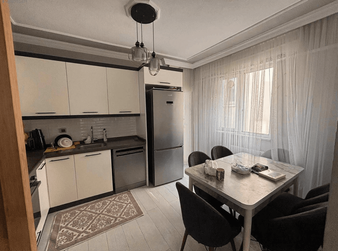 Saraçlı Mahallesi az daireli binanın dış cephesi