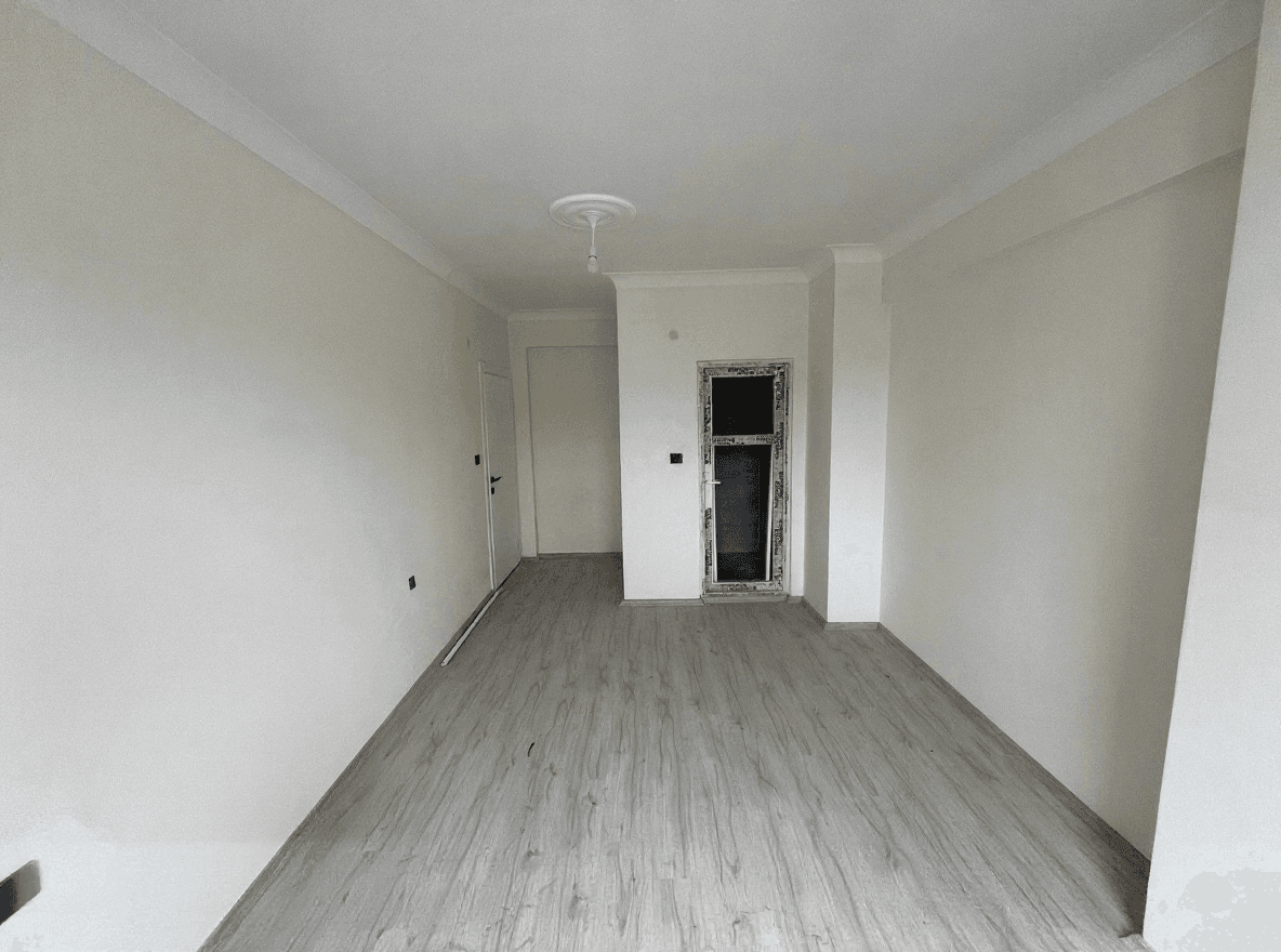 130 m² 3+1 dairede Amerikan mutfak