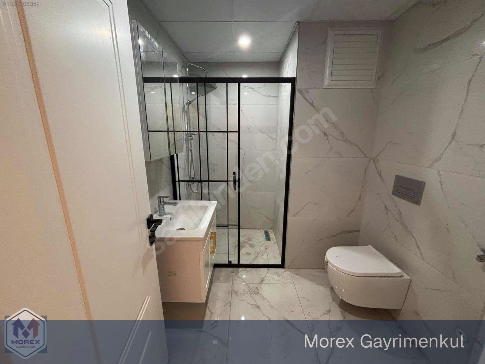 1+1 kiralık dairede açık mutfak ve tezgah