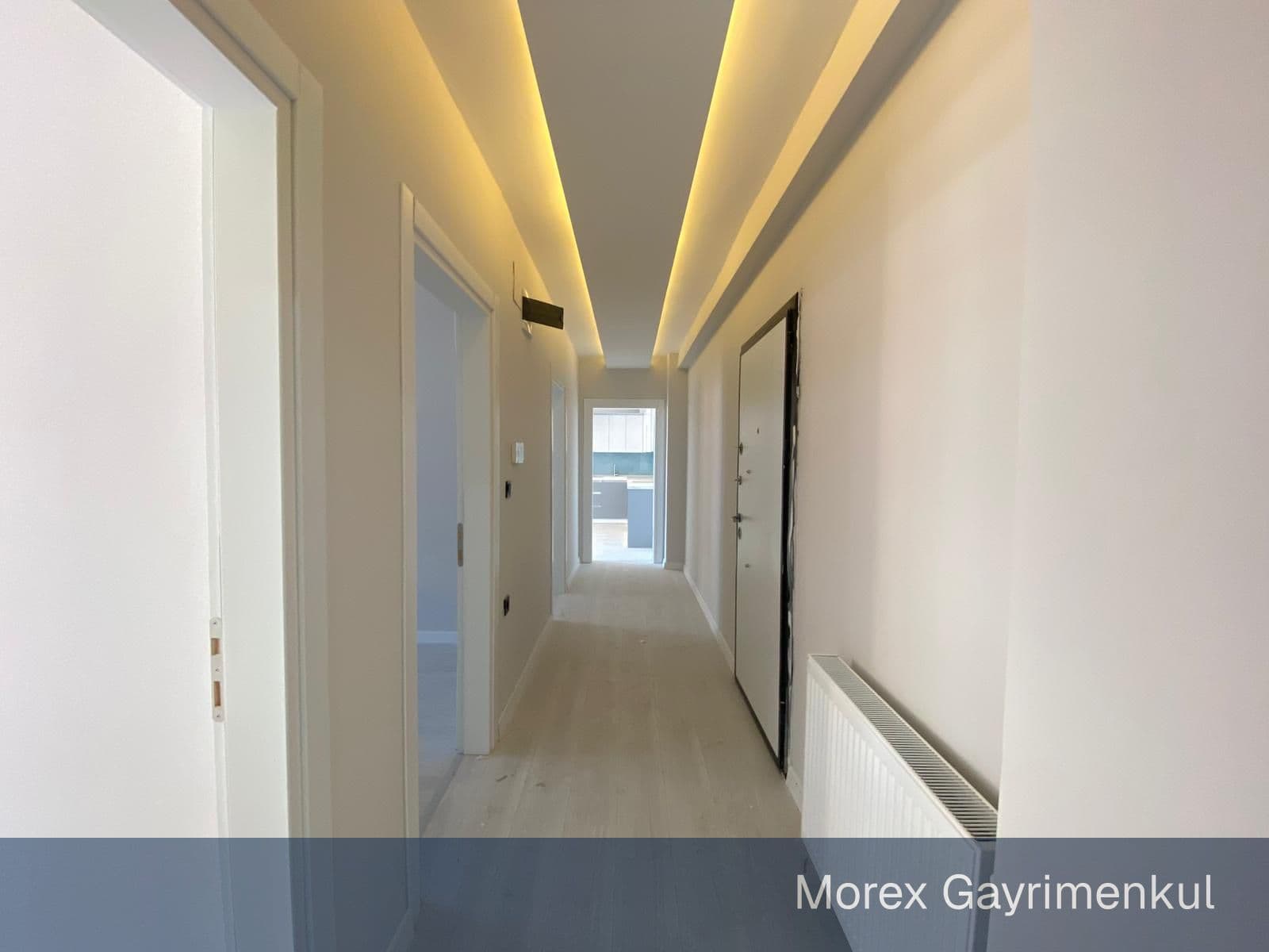 Panoramik camlı kapalı balkon